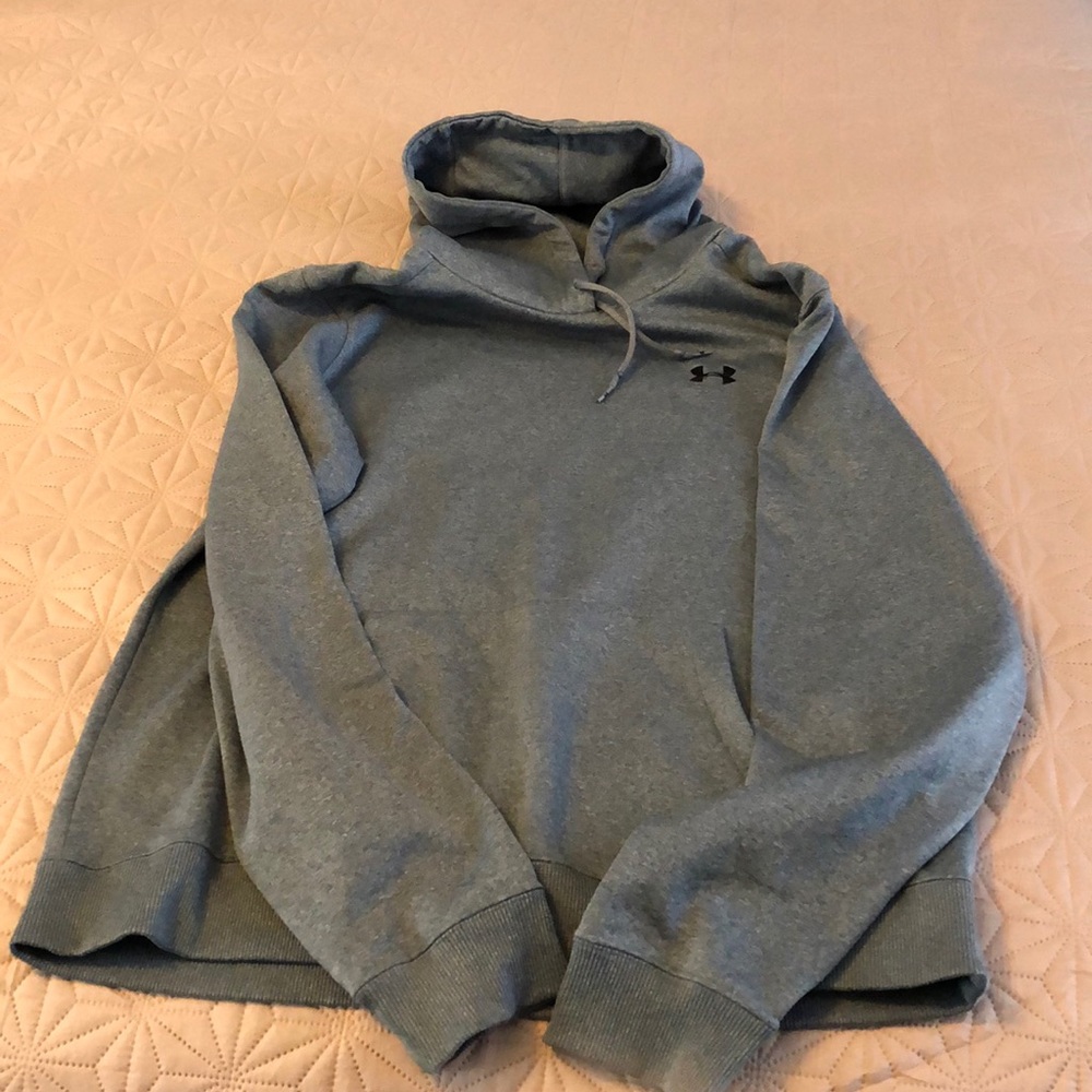 Women’s Under Armour Hoodie large